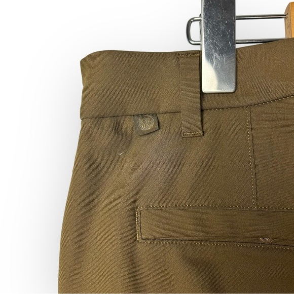 Lululemon Commission Pant Classic 36 - Picture 6 of 9